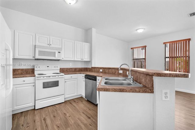 11459 SW 238th St, Homestead, FL 33032