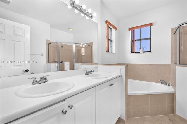 11459 SW 238th St, Homestead, FL 33032