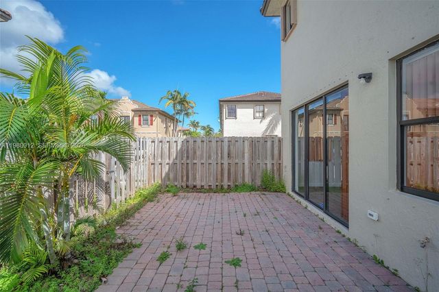 11459 SW 238th St, Homestead, FL 33032