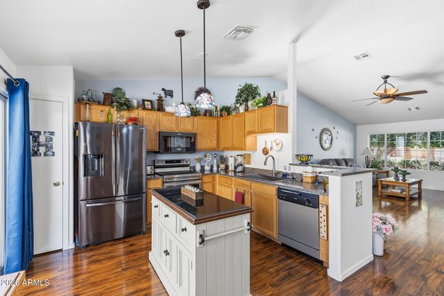 1034 W 13TH Avenue, Apache Junction, AZ 85120