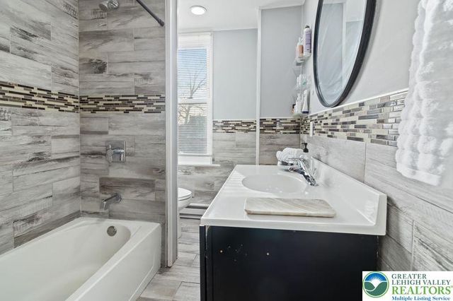 634 Washington Avenue, Northampton Boro, PA 18067