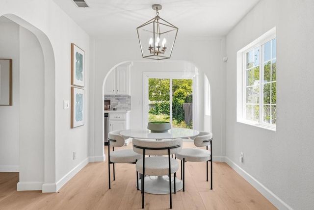 1348 Sevier Avenue, Menlo Park, CA 94025