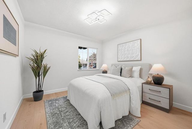 1348 Sevier Avenue, Menlo Park, CA 94025