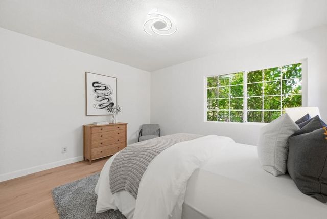 1348 Sevier Avenue, Menlo Park, CA 94025