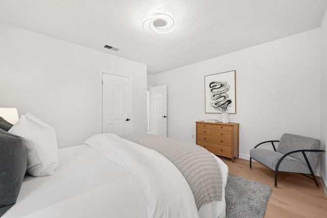 1348 Sevier Avenue, Menlo Park, CA 94025