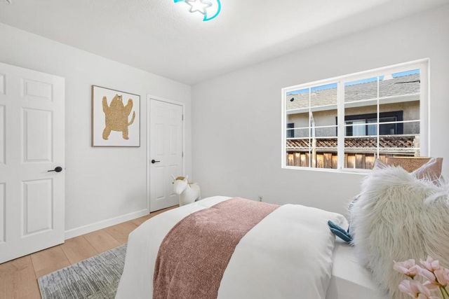 1348 Sevier Avenue, Menlo Park, CA 94025