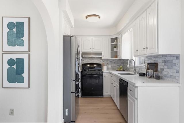 1348 Sevier Avenue, Menlo Park, CA 94025