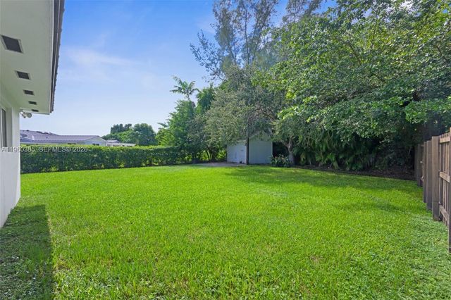 8330 SW 171st St, Palmetto Bay, FL 33157