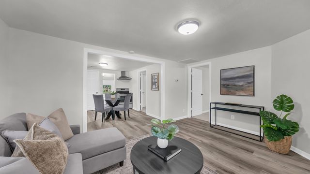 1220 N Rusk Street, Weatherford, TX 76086