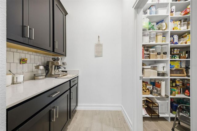 9845 SWORD FERN WAY, Land O Lakes, FL 34637