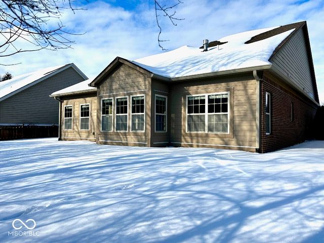 8367 Helmsley Court, Fishers, IN 46038