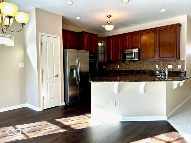 8367 Helmsley Court, Fishers, IN 46038