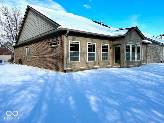 8367 Helmsley Court, Fishers, IN 46038