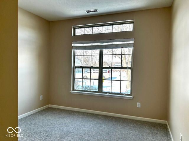 8367 Helmsley Court, Fishers, IN 46038