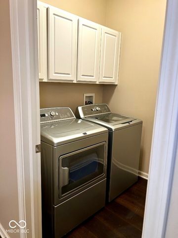 8367 Helmsley Court, Fishers, IN 46038