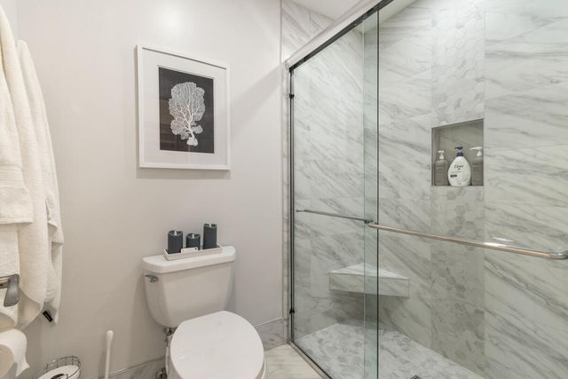 7852 SE Sugar Sand Circle, Hobe Sound, FL 33455