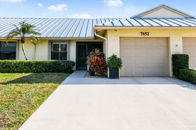 7852 SE Sugar Sand Circle, Hobe Sound, FL 33455