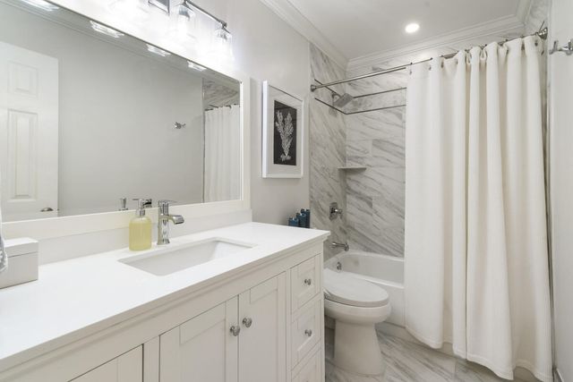 7852 SE Sugar Sand Circle, Hobe Sound, FL 33455