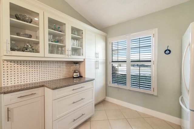 7852 SE Sugar Sand Circle, Hobe Sound, FL 33455