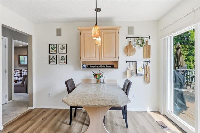5225 S Madelia St, Spokane, WA 99223