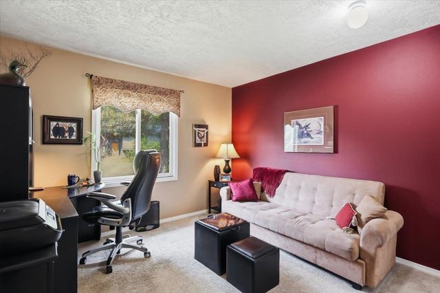 5225 S Madelia St, Spokane, WA 99223