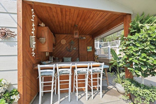 5225 S Madelia St, Spokane, WA 99223