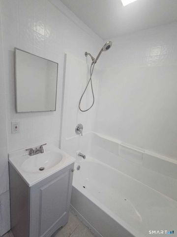 14 Westfield Street 1, West Haven, CT 06516