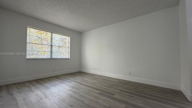 237 Lake Frances Dr 237, West Palm Beach, FL 33411