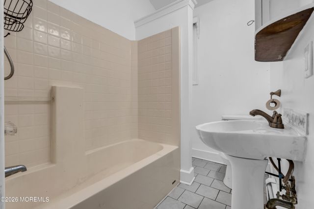 381 Glenn Road, Jackson, NJ 08527