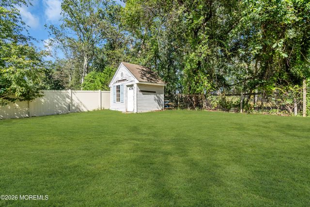 381 Glenn Road, Jackson, NJ 08527