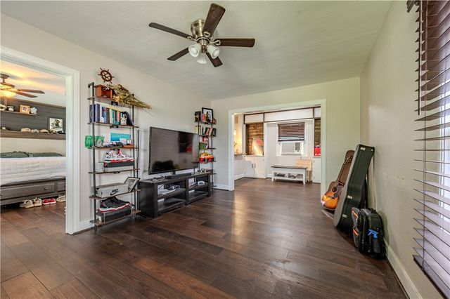 9306 Mcnorton Road, Corpus Christi, TX 78409