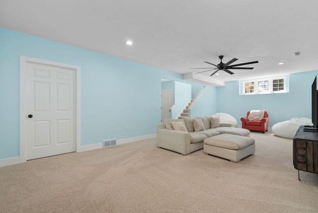 7211 Henry Court, Middleton, WI 53562