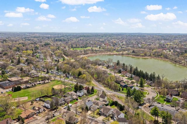 7211 Henry Court, Middleton, WI 53562