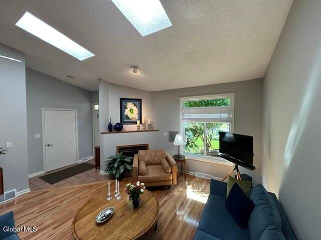 12 Lillian Lane, Troy, NY 12180