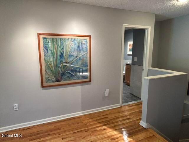 12 Lillian Lane, Troy, NY 12180