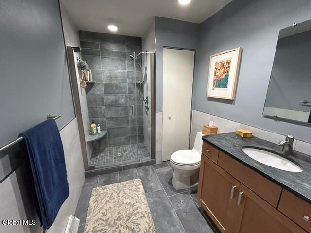 12 Lillian Lane, Troy, NY 12180