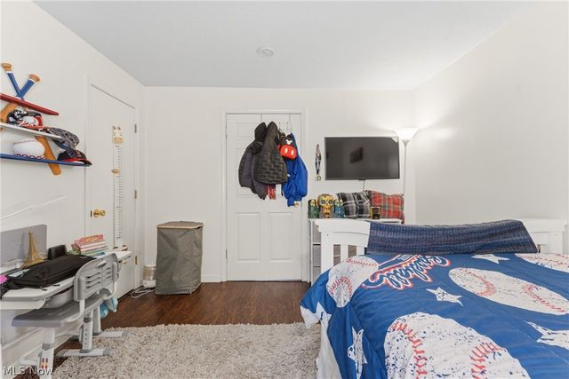 4025 Paumier Avenue, Louisville, OH 44641