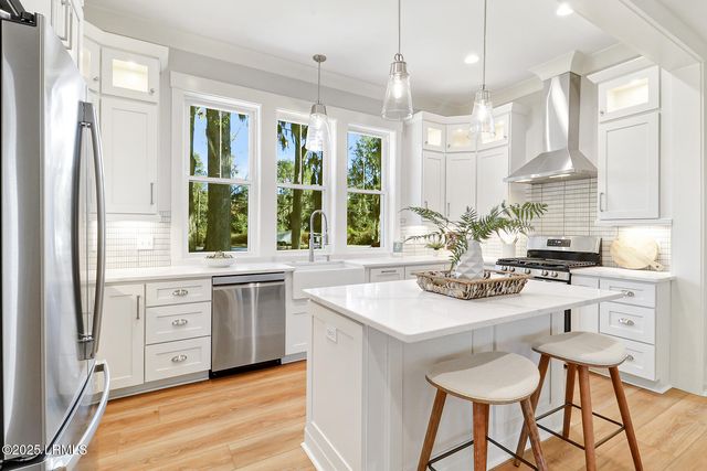 1185 Brotherhood Way, Beaufort, SC 29902