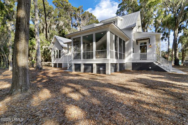 1185 Brotherhood Way, Beaufort, SC 29902