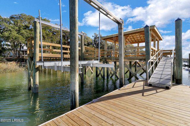 1185 Brotherhood Way, Beaufort, SC 29902