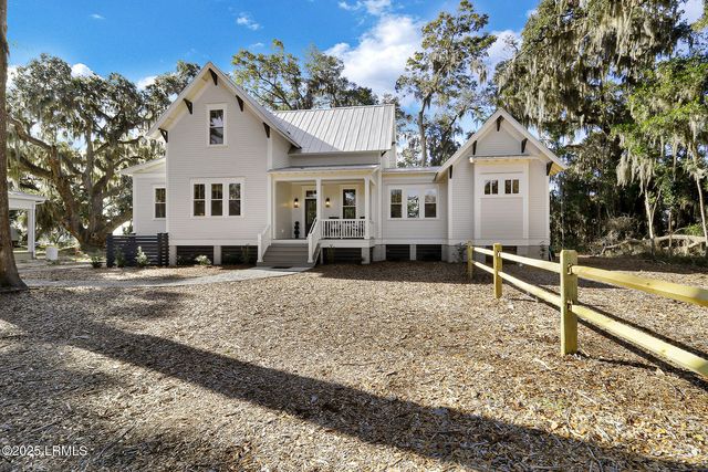 1185 Brotherhood Way, Beaufort, SC 29902