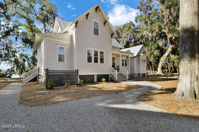 1185 Brotherhood Way, Beaufort, SC 29902