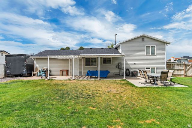 2027 W 11970 S, Riverton, UT 84065