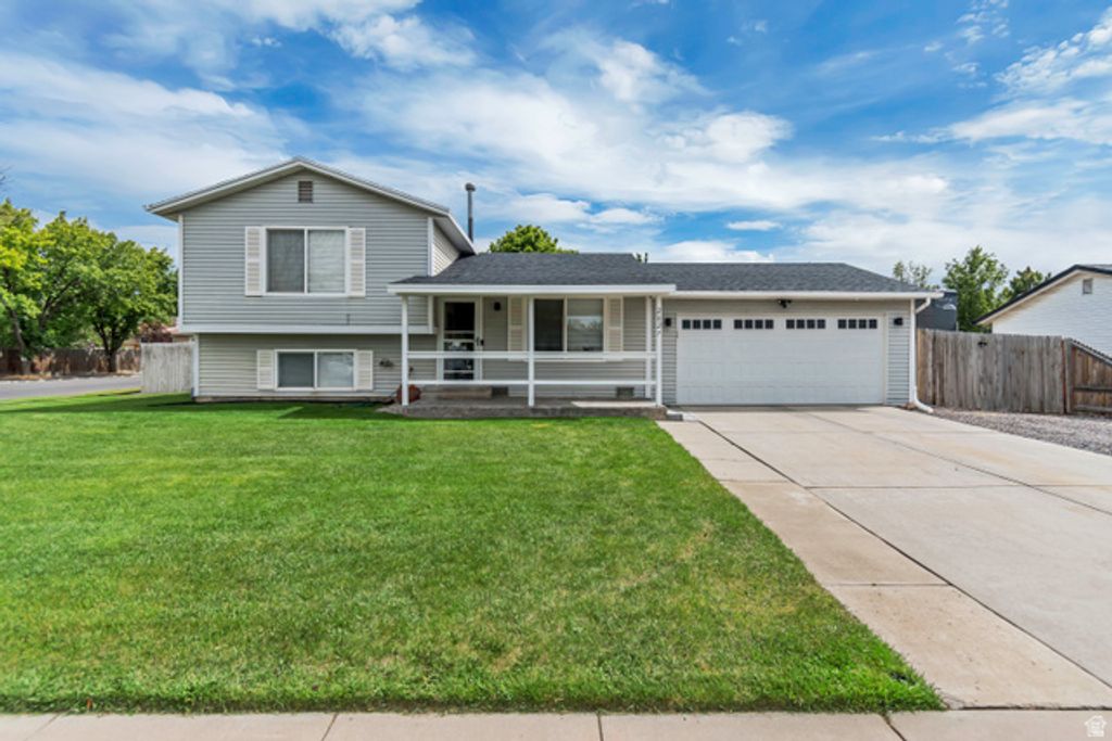 2027 W 11970 S, Riverton, UT 84065