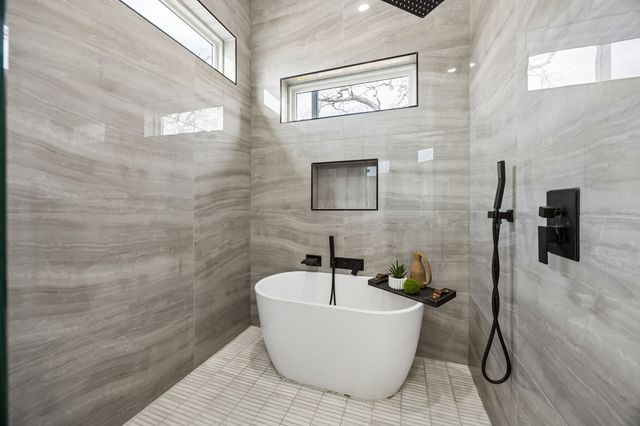 4217 Roseland Avenue, Dallas, TX 75204