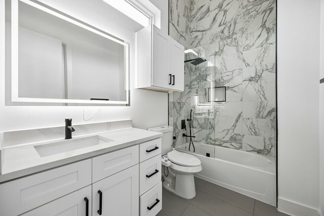 4217 Roseland Avenue, Dallas, TX 75204