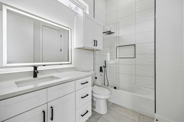 4217 Roseland Avenue, Dallas, TX 75204