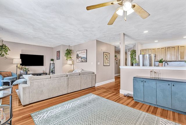 25 South Street 4, Boston, MA 02135