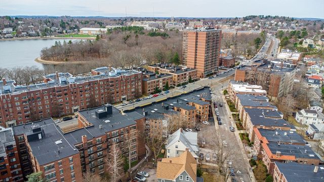 25 South Street 4, Boston, MA 02135