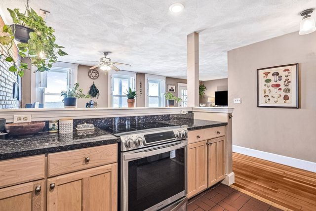 25 South Street 4, Boston, MA 02135